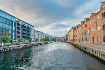 Obraz premium Cityscape of modern and old historical downtown of Copenhagen, Denmark