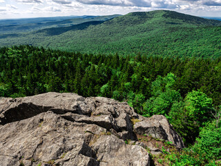 Fototapeta na wymiar On the cliff edge on North Pack Monadnock looking out towards Pack Monadnock in New Hampshire.