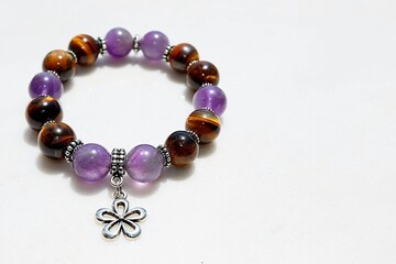 bracelets made of amethyst, tiger's eye, citrine and sardonyx