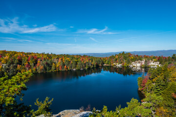 Naklejka na ściany i meble A beautiful lake scene on the top of a mountain in Autumn/Fall, Minnewaska State Park Preserve, New York