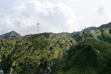 Fototapeta na wymiar mountain landscape with clouds 