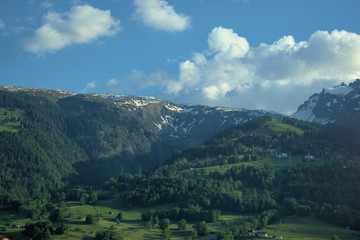 Fototapeta premium Schweizer Berglandschaft 21.5.2020