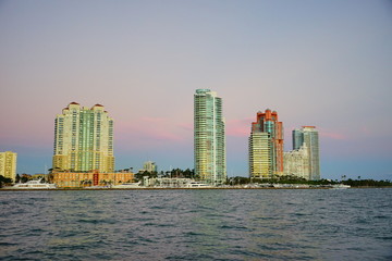 Obraz premium Miami beach at sun set