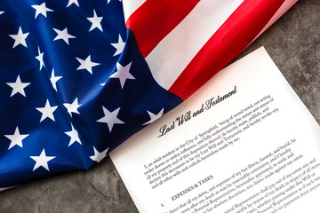 Fototapeta premium American taxpayers must pay taxes when they sign their will and last wills before they die.