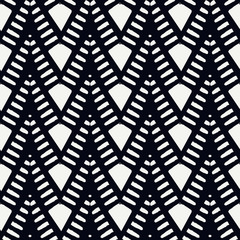 Ethnic seamless pattern. Freehand horizontal zigzag chevron stripes print. Boho chic, indigenous, tribal background