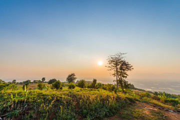 Scenery photos on a clear day.29