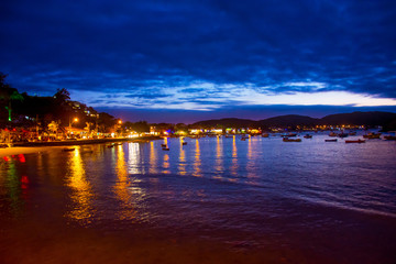 Fototapeta premium sunset in buzios beach