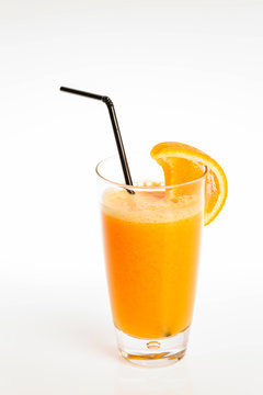 vaso de naranjada