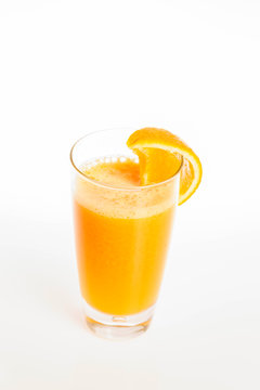 vaso de naranjada