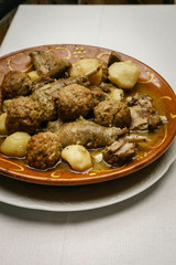 Escaldums de Pollastre, - guisado de pollo mallorquin-, receta tradicional mallorquina, Mallorca,Islas Baleares,Spain.
