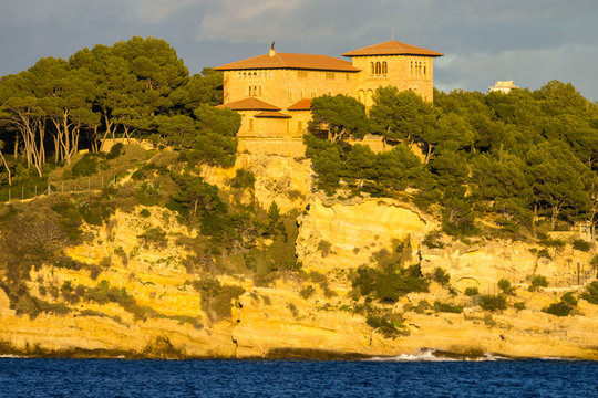 Marivent Palace, built by architect Guillem Forteza Pinya between 1923 and 1925, commissioned by the painter Juan de Saridakis, Cala Major, Palma de Mallorca, Spain.
