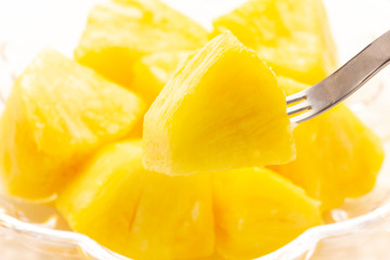 パイナップル、カットフルーツ