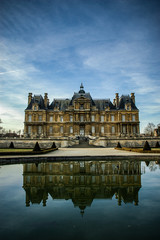 Obraz premium Le château et son reflet