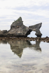 Fototapeta premium Atuh Beach on Nusa Penida Island, Bali, Indonesia. Amazing view with rocky mountains and azure lagoon with clear water of Indian Ocean 