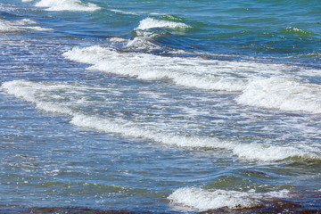 Brandung, Schäumendes Wasser, See, Meer, blaue Wasserfläche, Hintergrundbild