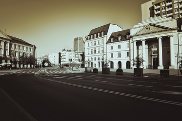 Fototapeta na wymiar buildings on the theater square in Warsaw