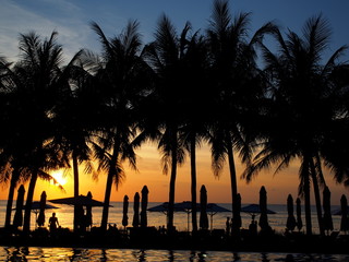 南国リゾート　夕陽　夕焼け