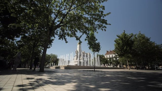 Dijon - Place de la R&eacute;publique 2