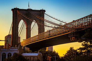 brooklyn bridge at sunset