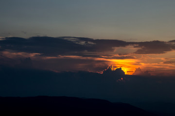 Obraz premium sunset over the mountains