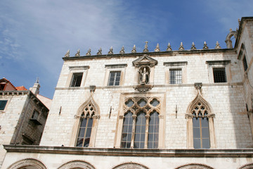 Fototapeta na wymiar Sponza Palace in historic Dubrovnik, Croatia