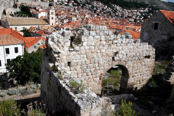 Fototapeta na wymiar Ruins in Dubrovnik, Croatia