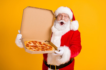 Photo of overweight santa claus hold tasty pizza impressed x-mas season shopping pizzeria discount...
