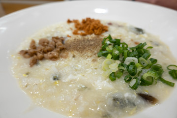 congee with pork and century eggs