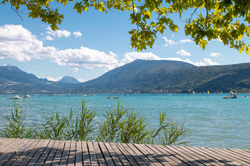 Lac d'Annecy en été