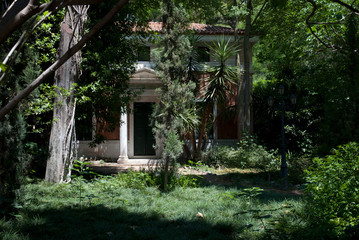 Fototapeta na wymiar National Gardens, Athens, Greece, May 2020: The National/Royal gardens deserted during the coronavirus quarantine 
