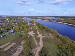 Fototapeta na wymiar Autumn on the Bank of Sysola river, Komi Republic, Russia