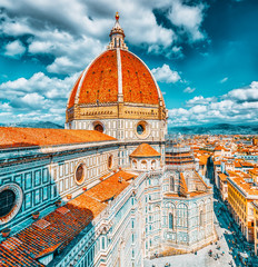 Fototapeta premium Above view Santa Maria del Fiore (Cattedrale di Santa Maria del Fiore) in Florence, most famous of the architectural edifice of the Florentine Quattrocento. Italy.