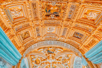 Fototapeta premium VENICE, ITALY - MAY 12, 2017 : Indoor view of apartament St. Mark's Cathedral (Basilica di San Marco) with beautiful decoration of the internal chambers. Italy.