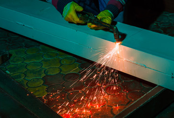 Metal cutting with acetylene torch