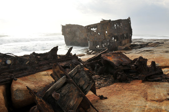 Notoriously bad weather caused the Piratiny to run aground on the rocky coast at Schulp Point, about 20 miles north of Hondeklipbaai