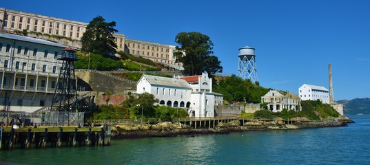 Fototapeta na wymiar Alcatraz Island in San Francisco 
