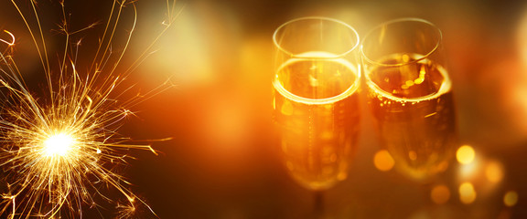 Solemn good wishes background
Champagne for solemn good wishes. Luminous golden background with...