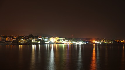 Fototapeta na wymiar Night view of the city of Izmir.