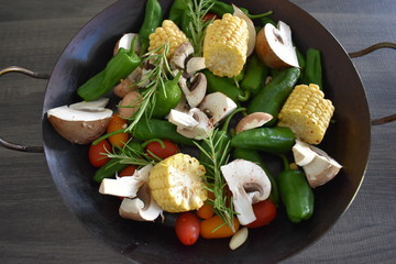 Colorful vegetable pan for barbecue