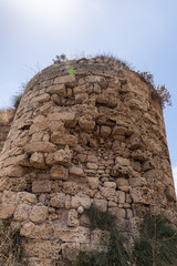 Obraz premium Remains of old ruins of Kafarlet fortress. It was the property of Lords of Caesarea, then became the property of the Hospitallers. Captured by Baybars in 1291. Near the Atlit city in northern Israel