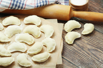 The process of cooking traditional vareniki 