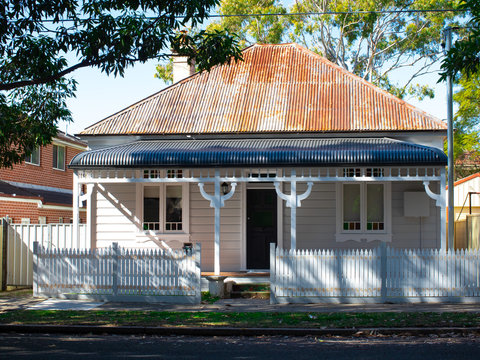 Suburban Federation House In Sydney NSW Australia 