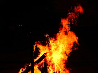 Obraz premium holi ka dahan fire flame camp fire