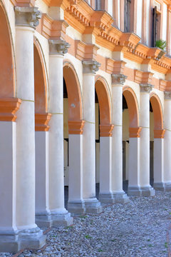  PORTICI A BADOERE IN ITALIA