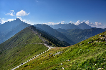 Widok z Kasprowego Wierchu (Tatry) na Świnicę, Krywań, Beskid, Grań Chrubego