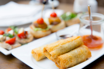 spring rolls with sauce