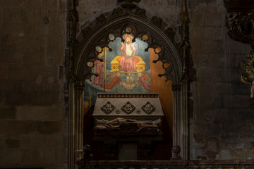 sepulcro medieval de Ramón Torrella, primer obispo de Mallorca tras la conquista de Jaime I,...
