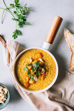 Vegan red lentil dahl with turmeric