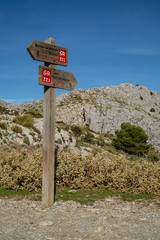 GR221 signpost, Cuber valley, Fornalutx, Mallorca, Balearic Islands, Spain