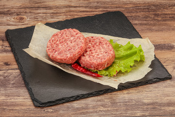 Raw beef cutlet for burger